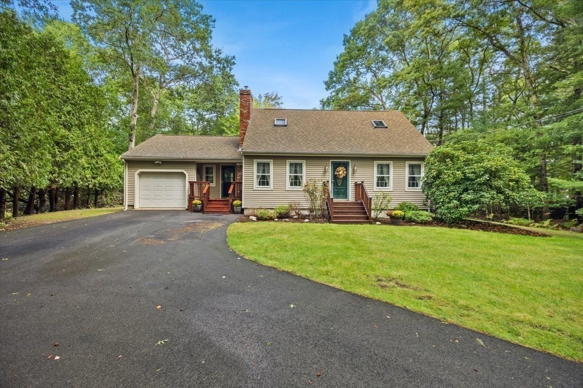 4 Winslow Way, Freetown, MA, 4 Winslow Way, Freetown, MA Photo #2