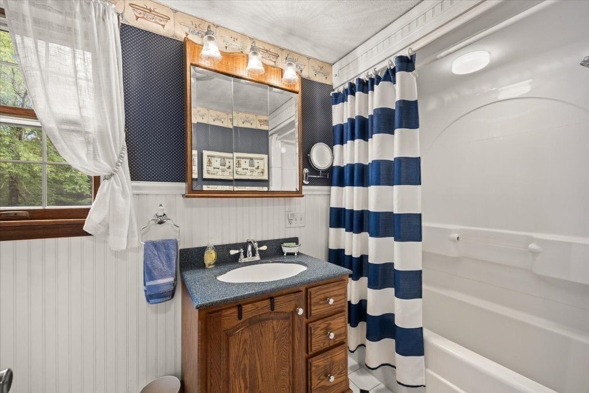4 Winslow Way, Freetown, MA, 4 Winslow Way, Freetown, MA Photo #17