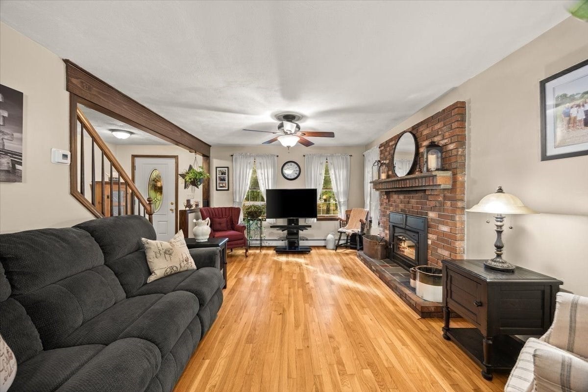4 Winslow Way, Freetown, MA, 4 Winslow Way, Freetown, MA Photo #11