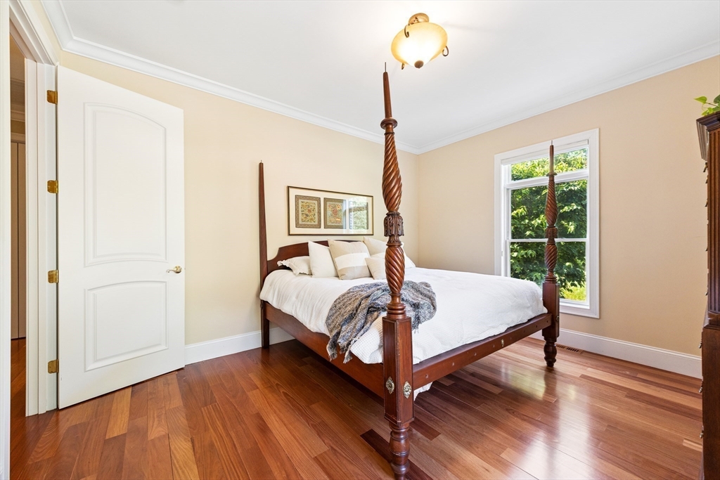 Wrentham, Massachusetts 02093, United States, 3 Bedrooms Bedrooms, ,3 BathroomsBathrooms,Residential,Active,186838