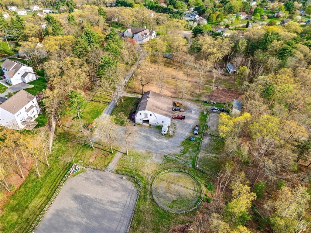 Wrentham, Massachusetts 02093, United States, 3 Bedrooms Bedrooms, ,3 BathroomsBathrooms,Residential,Active,186838