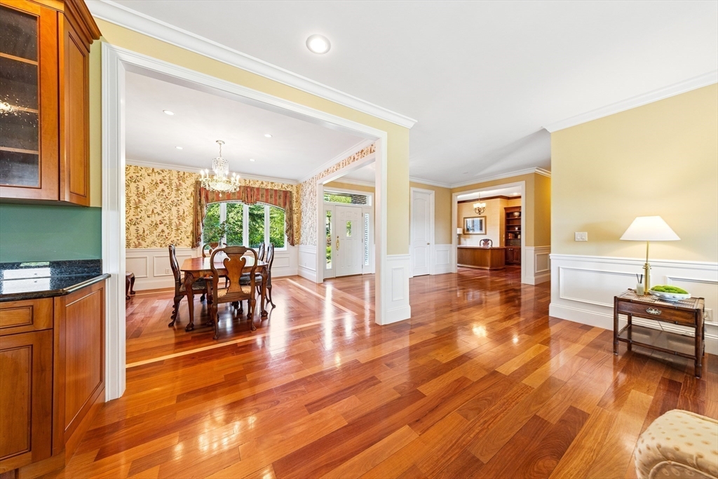 Wrentham, Massachusetts 02093, United States, 3 Bedrooms Bedrooms, ,3 BathroomsBathrooms,Residential,Active,186838