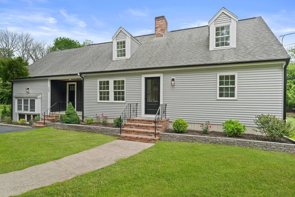 368 King St