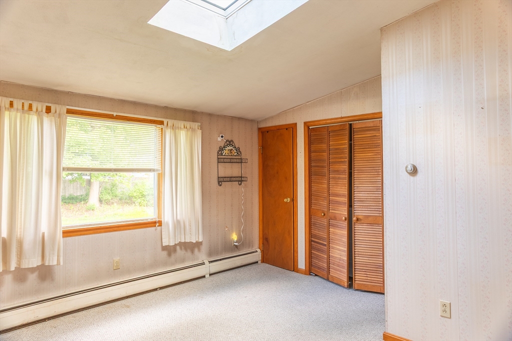 32 Notch Rd, North Adams, MA Photo #9