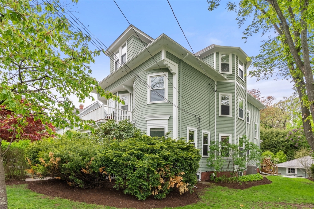 1469 Centre St 2
