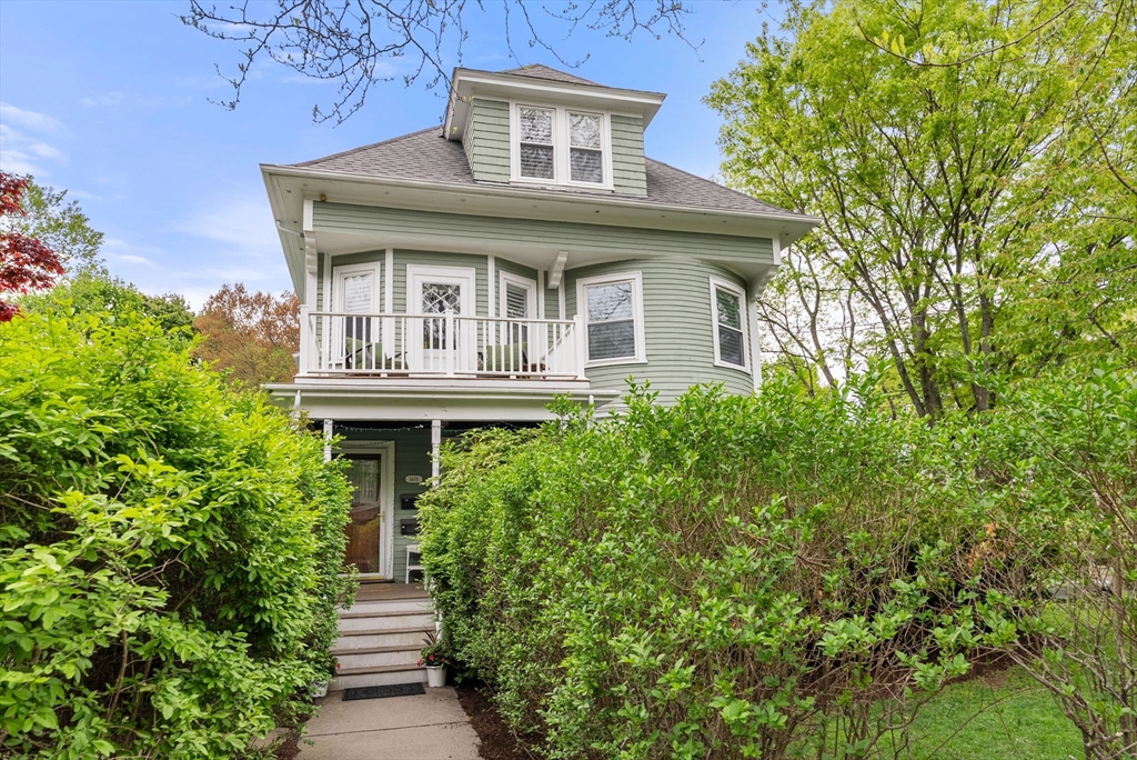 Photo of 1469 Centre St, Newton, MA