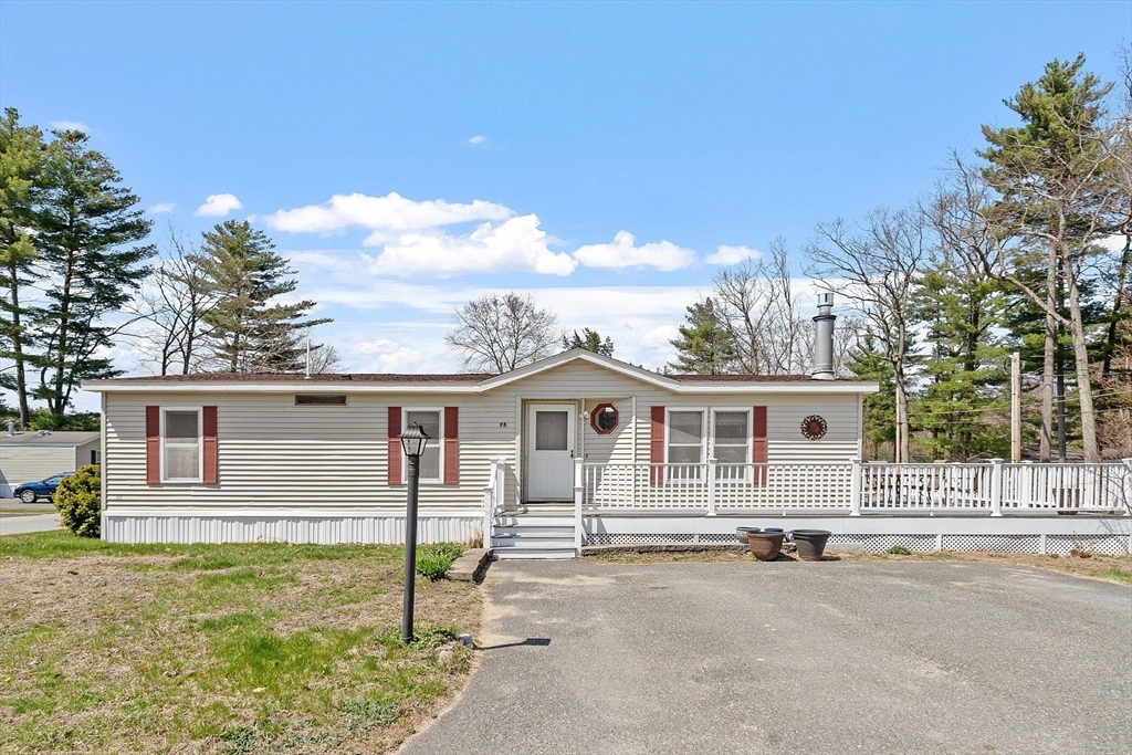 75 Kelly Ave