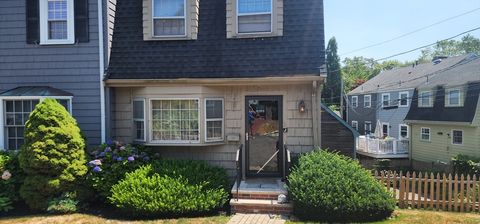 3 Frost Ln 1 Marblehead MA 01945