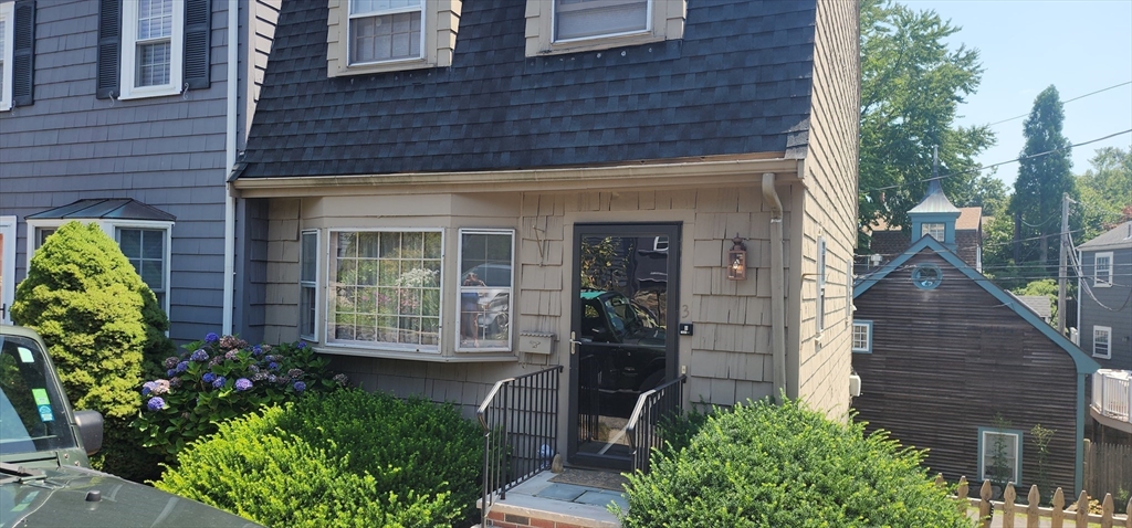 3 Frost Ln 1