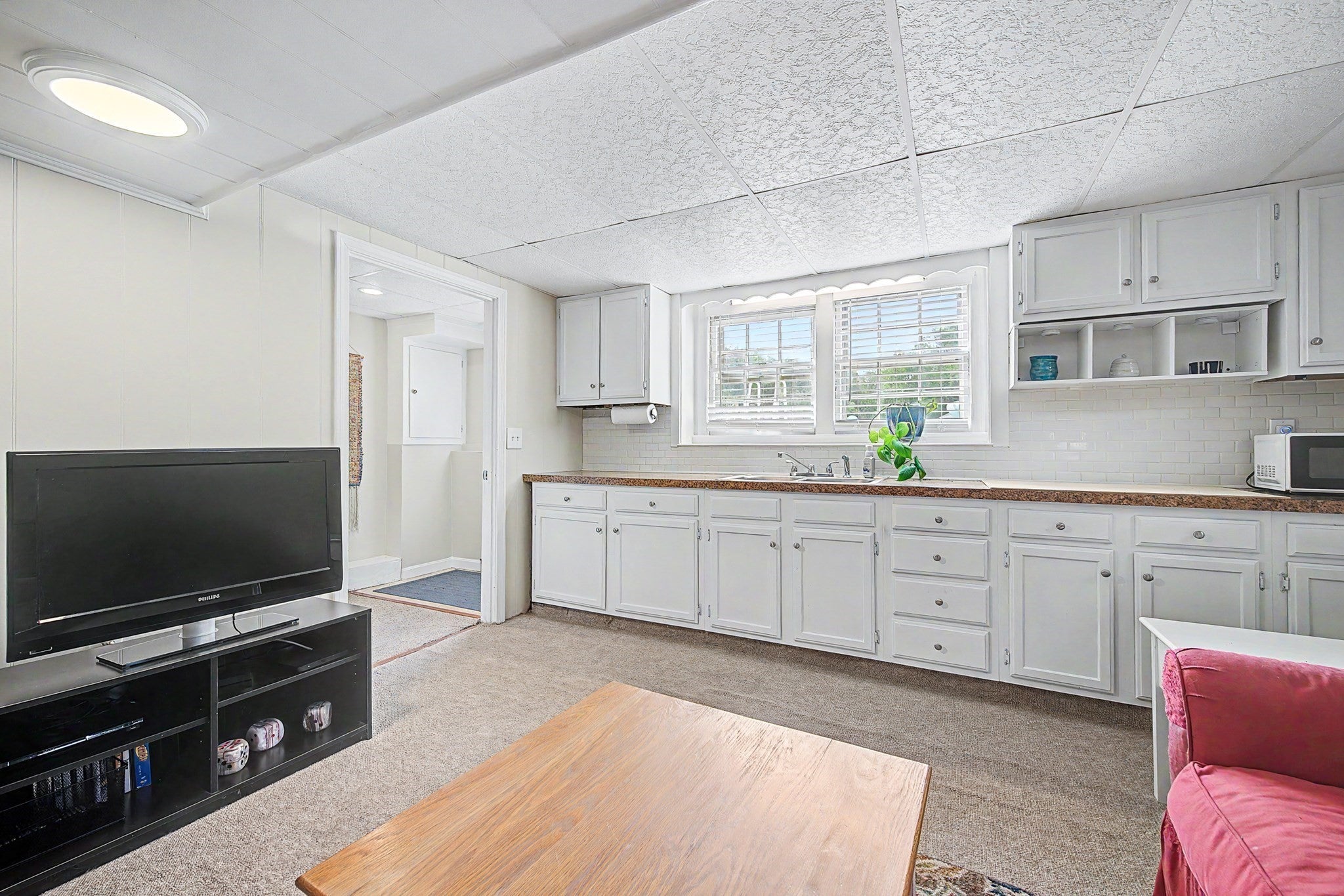 592 Pond St, Franklin, MA Photo #22