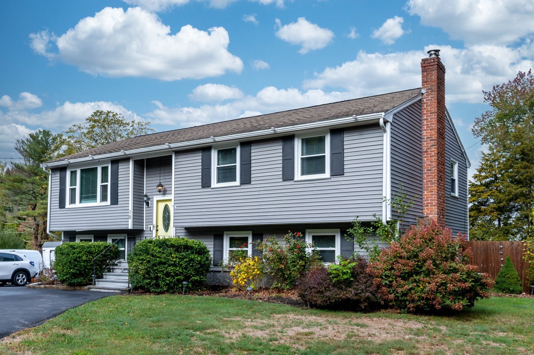 10 Village Street, Medway, MA, 10 Village Street, Medway, MA Photo #2