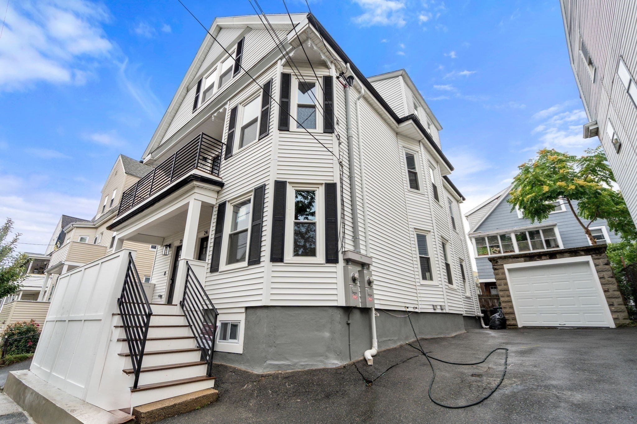 22 Charnwood Rd 2, Somerville MA 02144