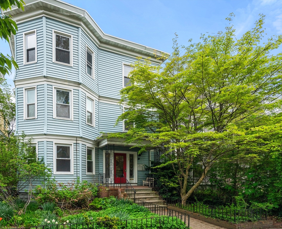 20 Fayette Street #3, Cambridge, MA Photo #1