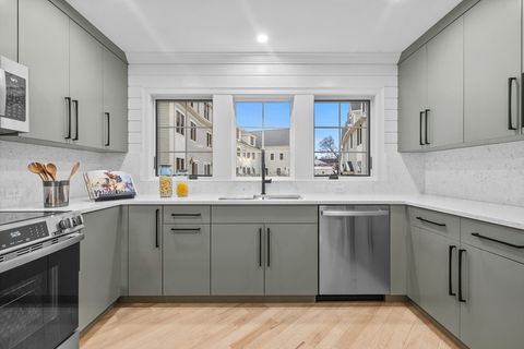 Photo of 5 Chatham St #5, Watertown, MA 02472 (MLS # 73461047)