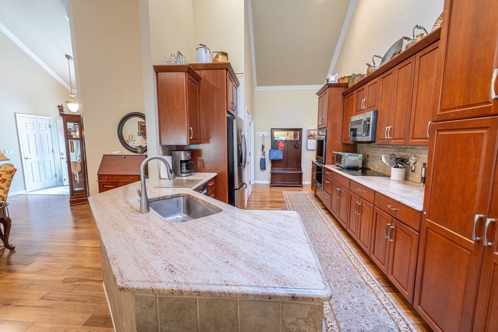 383 Mashapaug Rd, Holland, MA, 383 Mashapaug Rd, Holland, MA Photo #6