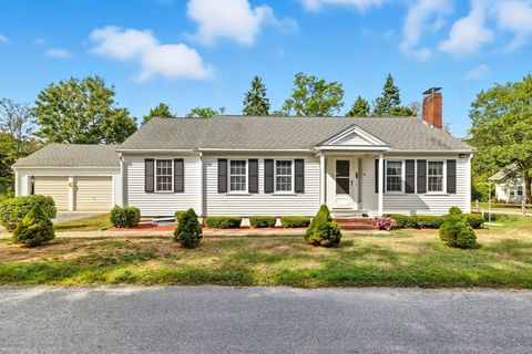 6 Defiance Ln Orleans MA 02653