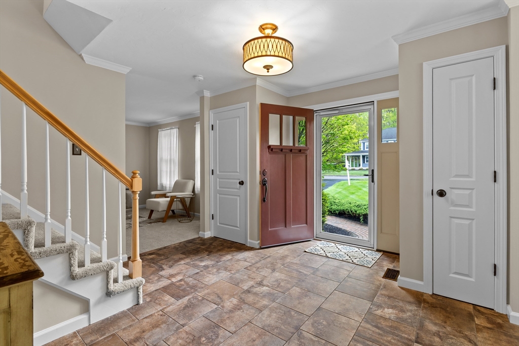 20 Rockwell Dr