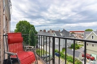 22 Irving St 14