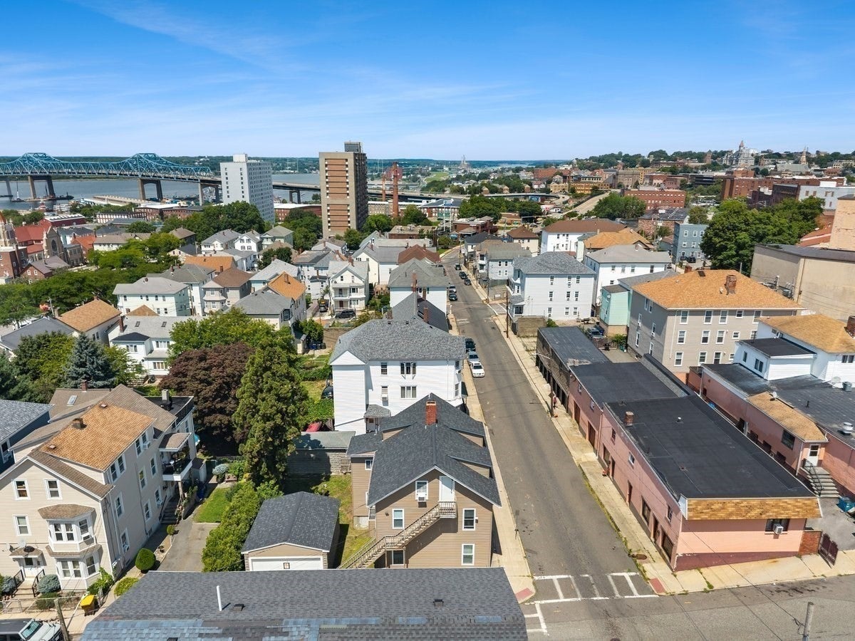 315 Washington St, Fall River, MA, 315 Washington St, Fall River, MA Photo #11