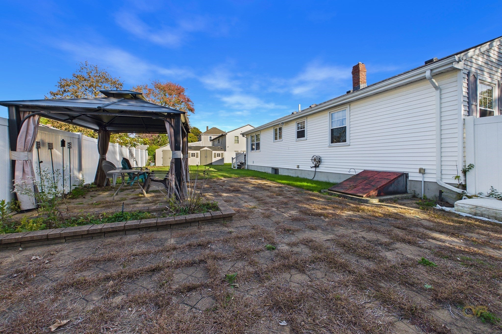 37 Kenney St, New Bedford, MA Photo #9