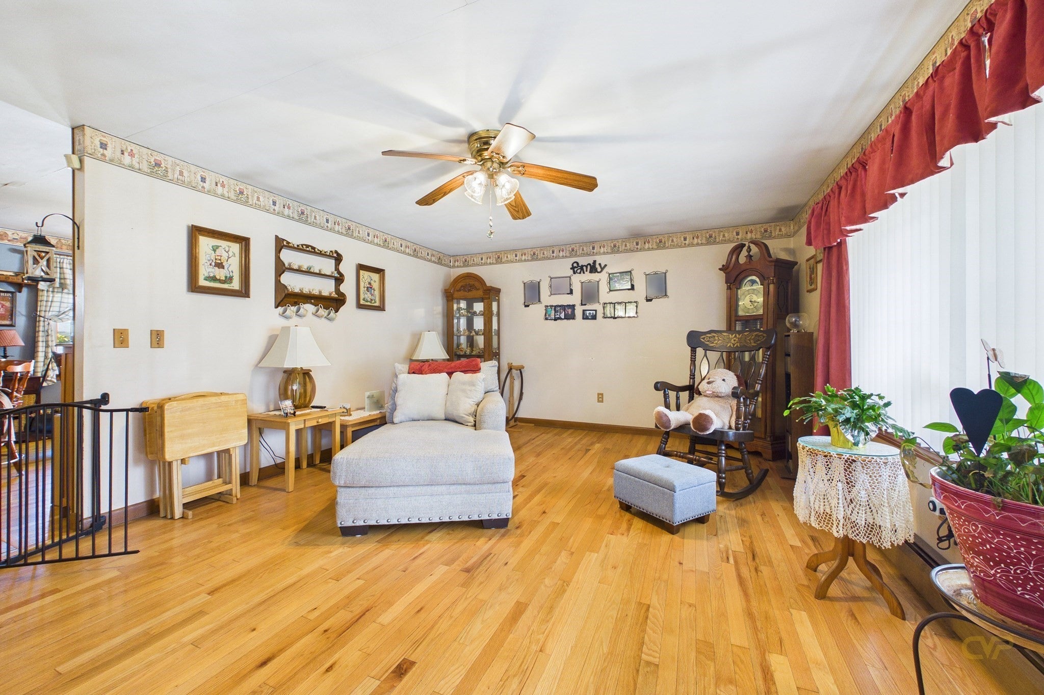 37 Kenney St, New Bedford, MA Photo #15