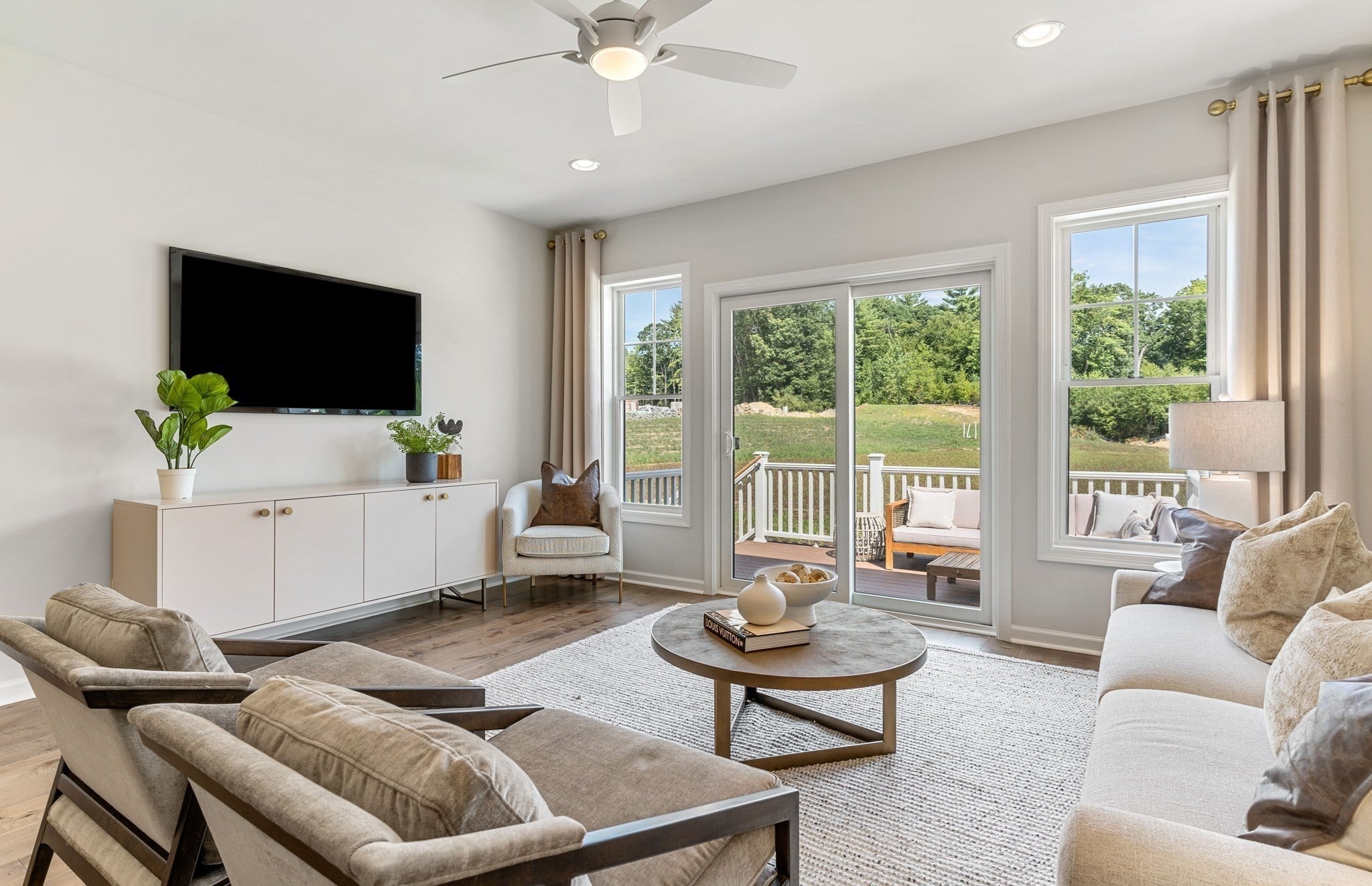 Photo of 16 Weathervane Drive, Walpole, MA
