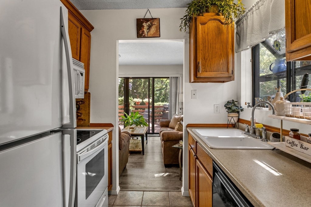20 Roundhouse Rd #20, Bourne, MA, 20 Roundhouse Rd #20, Bourne, MA Photo #14