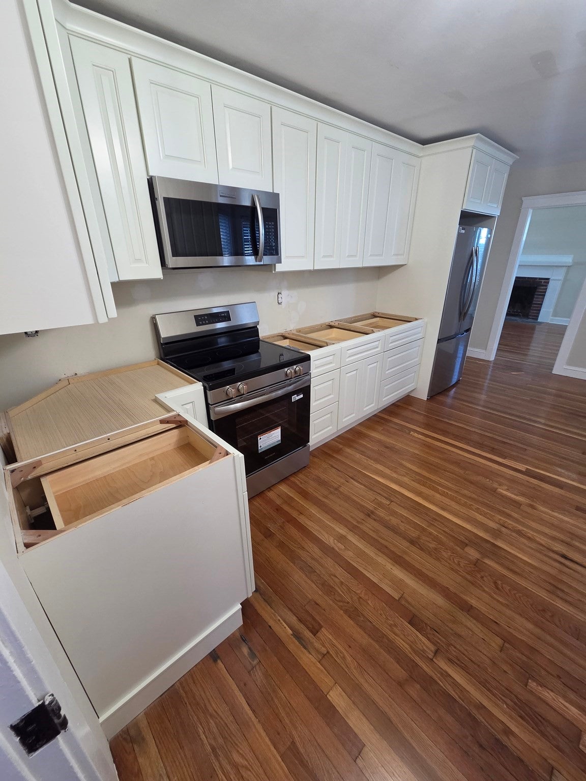 101 Hillside Ave, Somerset, MA, 101 Hillside Ave, Somerset, MA Photo #10