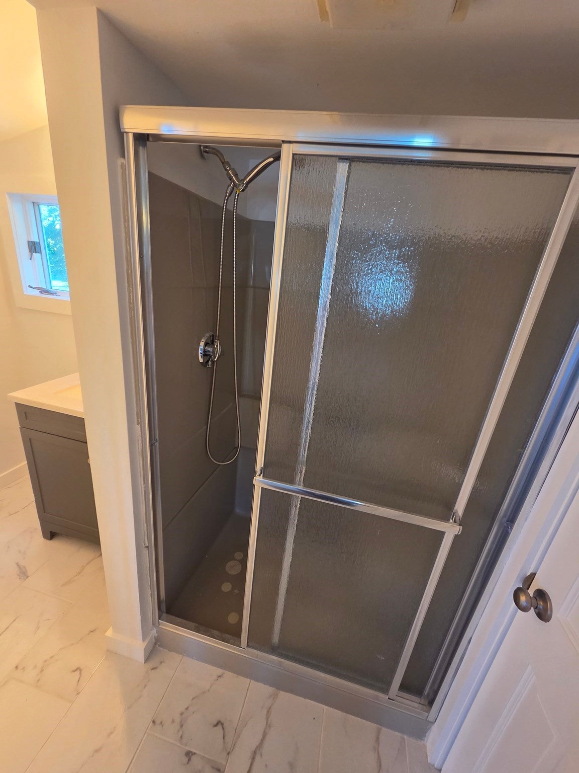 101 Hillside Ave, Somerset, MA, 101 Hillside Ave, Somerset, MA Photo #21