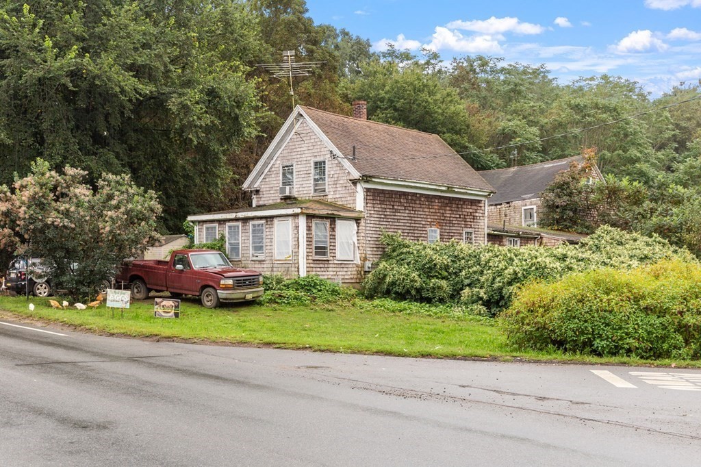 34 Central St