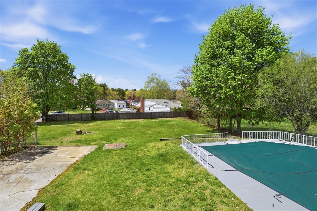 304 High St, Randolph, MA Photo #18