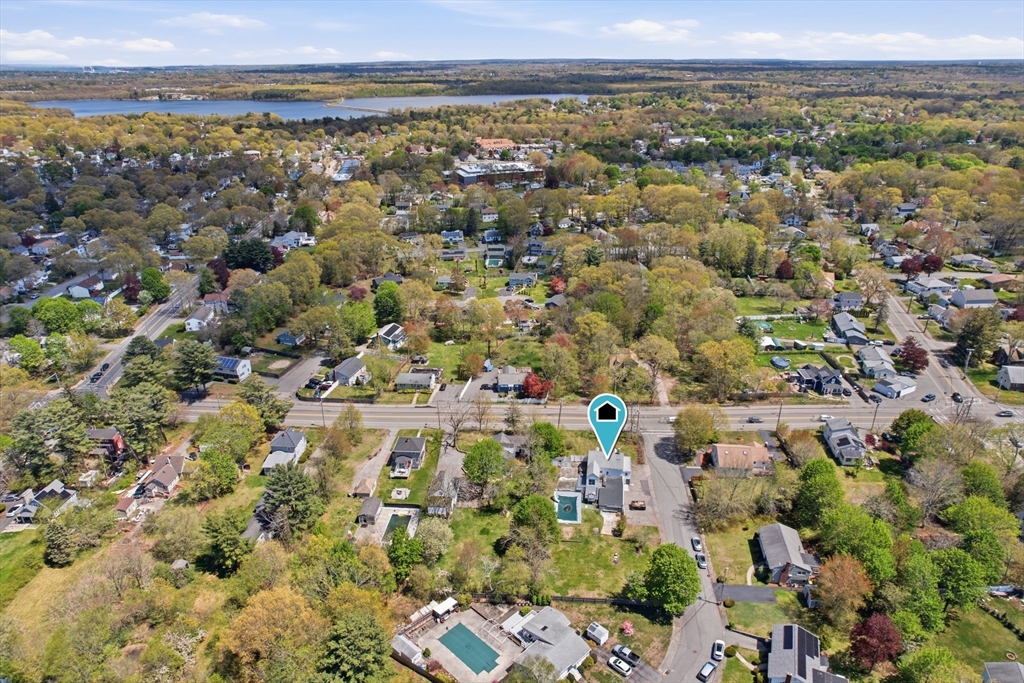 304 High St, Randolph, MA Photo #20