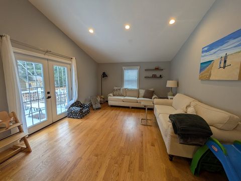 Photo of 18 Nickerson Rd, Bedford, MA 01730 (MLS # 73464508)