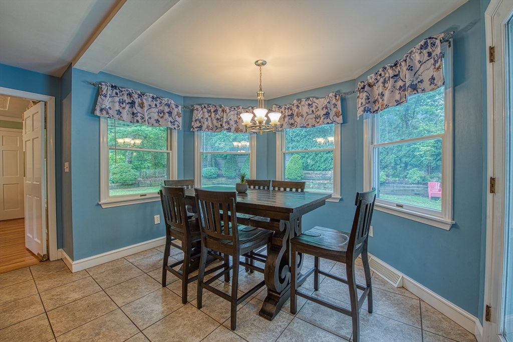 48 Wedgewood Drive