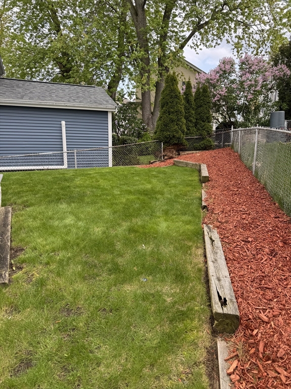 2 Rosedale Ave, Everett, MA, 2 Rosedale Ave, Everett, MA Photo #33