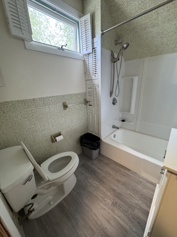 2 Rosedale Ave, Everett, MA, 2 Rosedale Ave, Everett, MA Photo #18