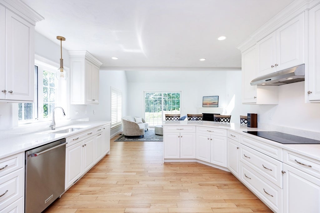 8 Patton Drive #8, Hamilton, MA, 8 Patton Drive #8, Hamilton, MA Photo #8