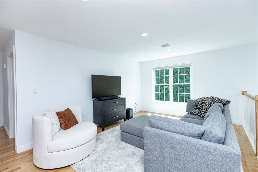 8 Patton Drive #8, Hamilton, MA, 8 Patton Drive #8, Hamilton, MA Photo #24