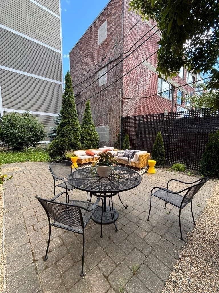35 Saratoga Street #1, Boston, MA, 35 Saratoga Street #1, Boston, MA Photo #16