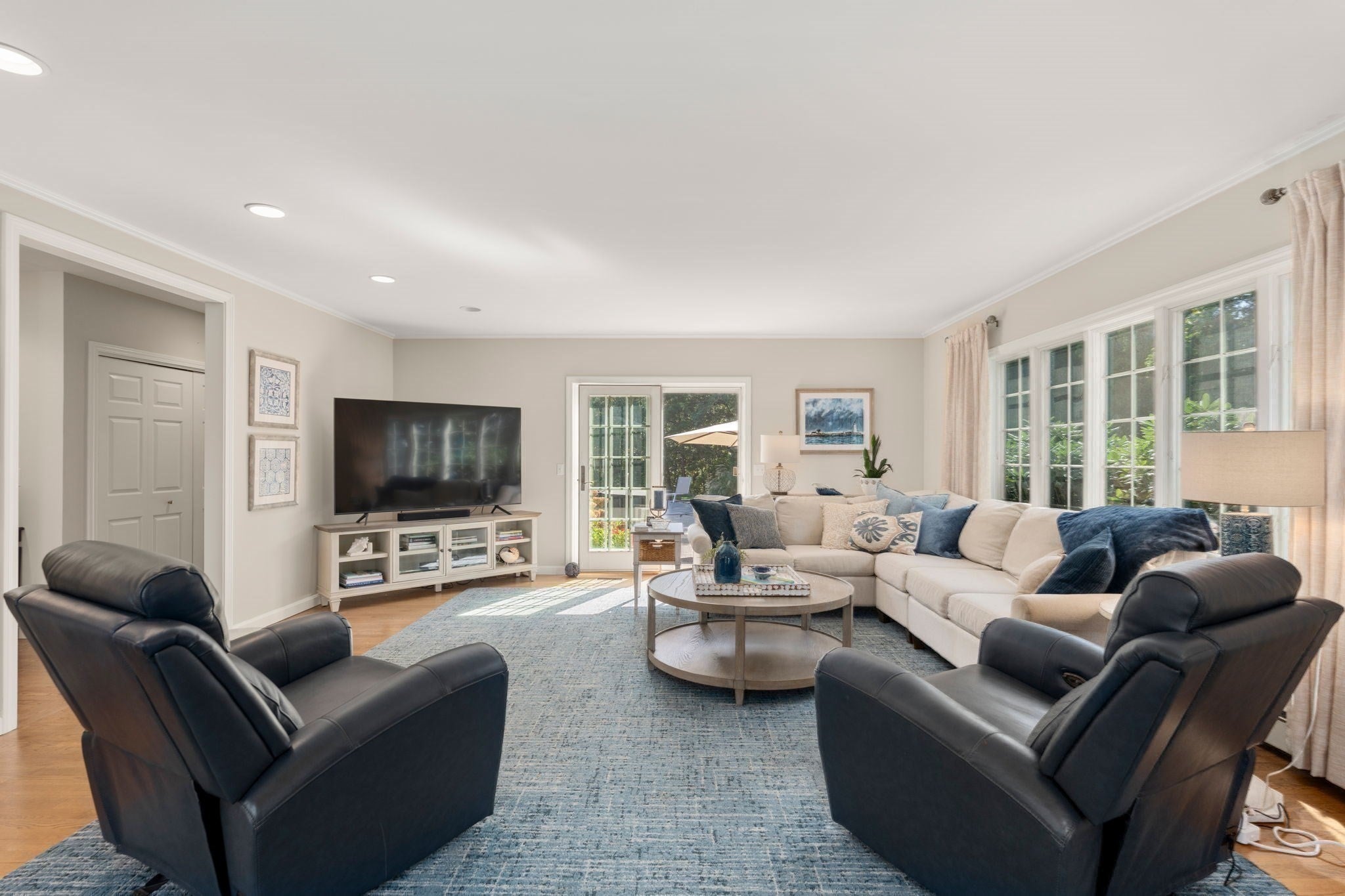 109 Nottingham Dr, Yarmouth, MA Photo #14