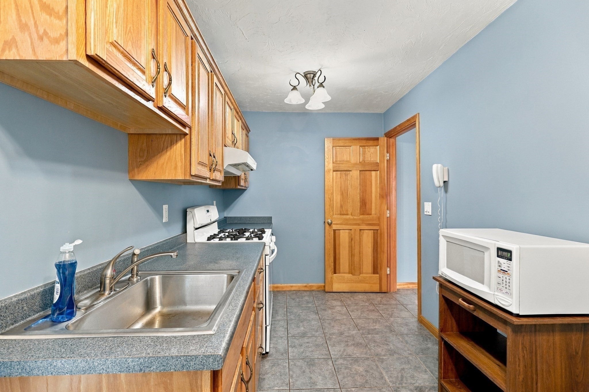 473 Main Street, Hudson, MA, 473 Main Street, Hudson, MA Photo #12