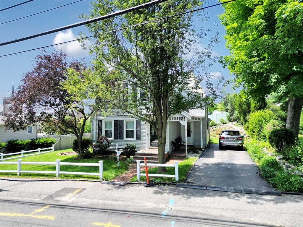 252 Railroad Ave