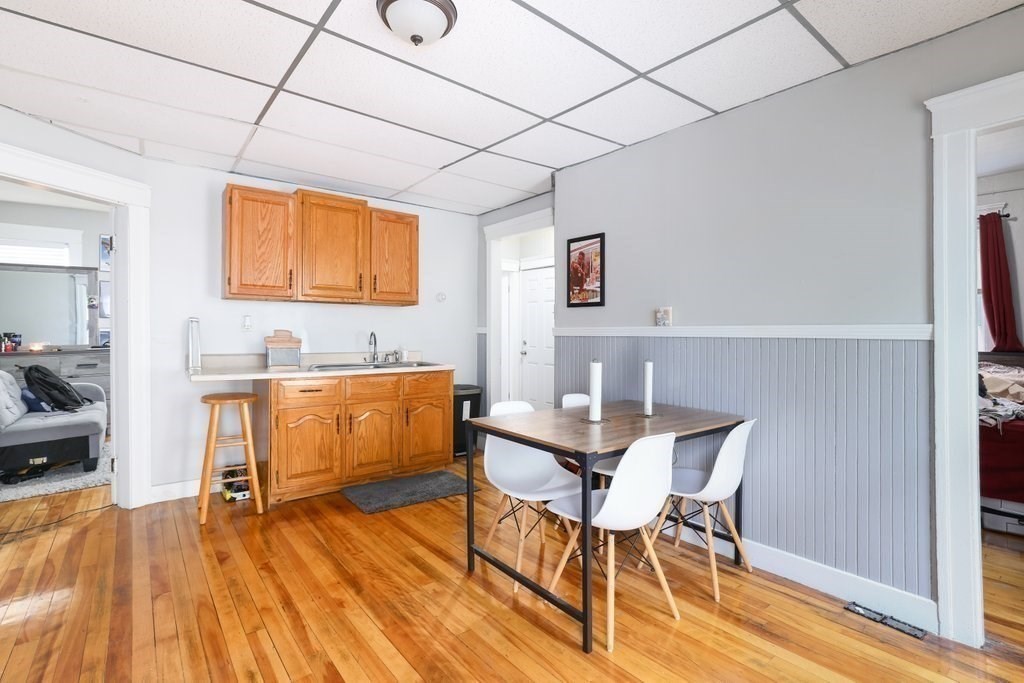 165 Ingleside Ave