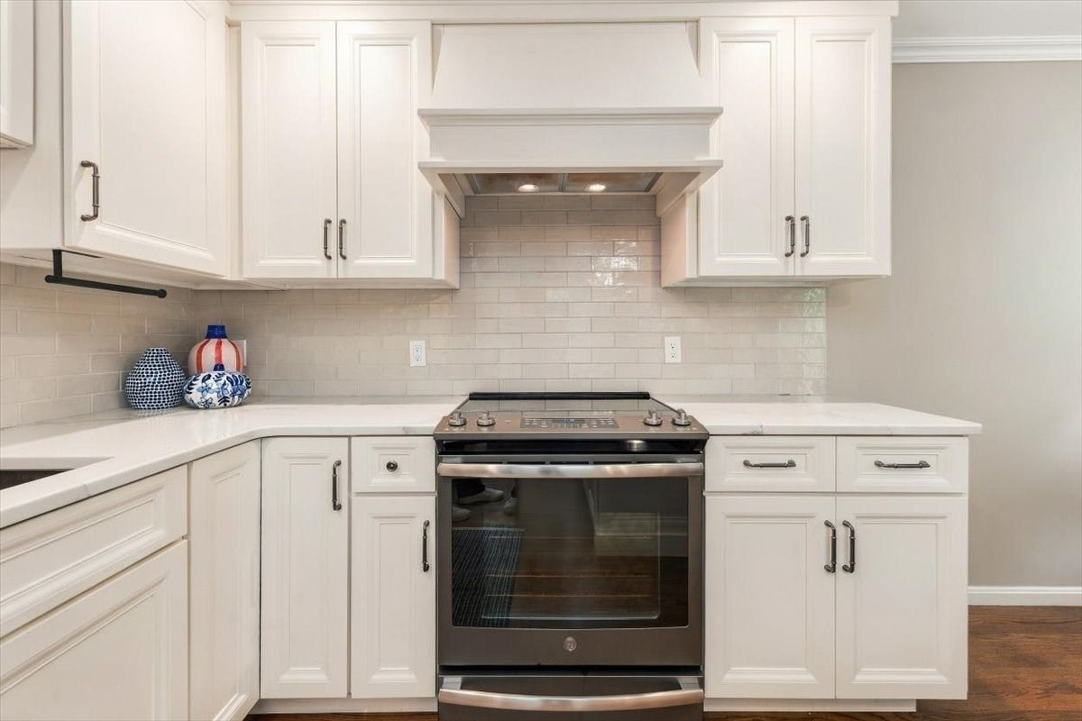 1905 Hockley Drive #1905, Hingham, MA Photo #7