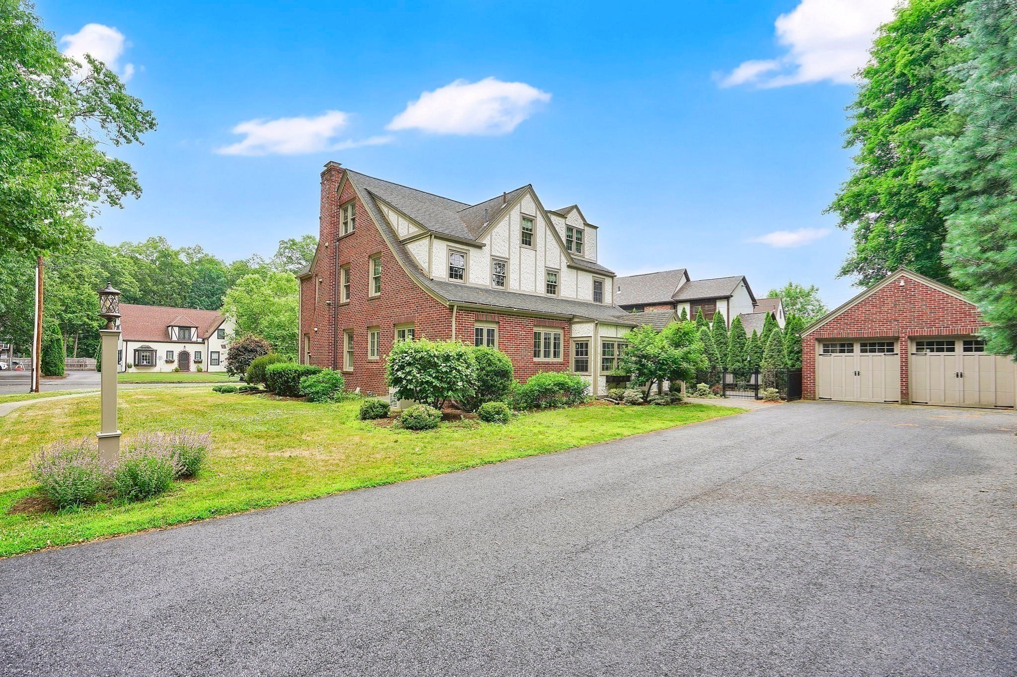 70 Dover Road