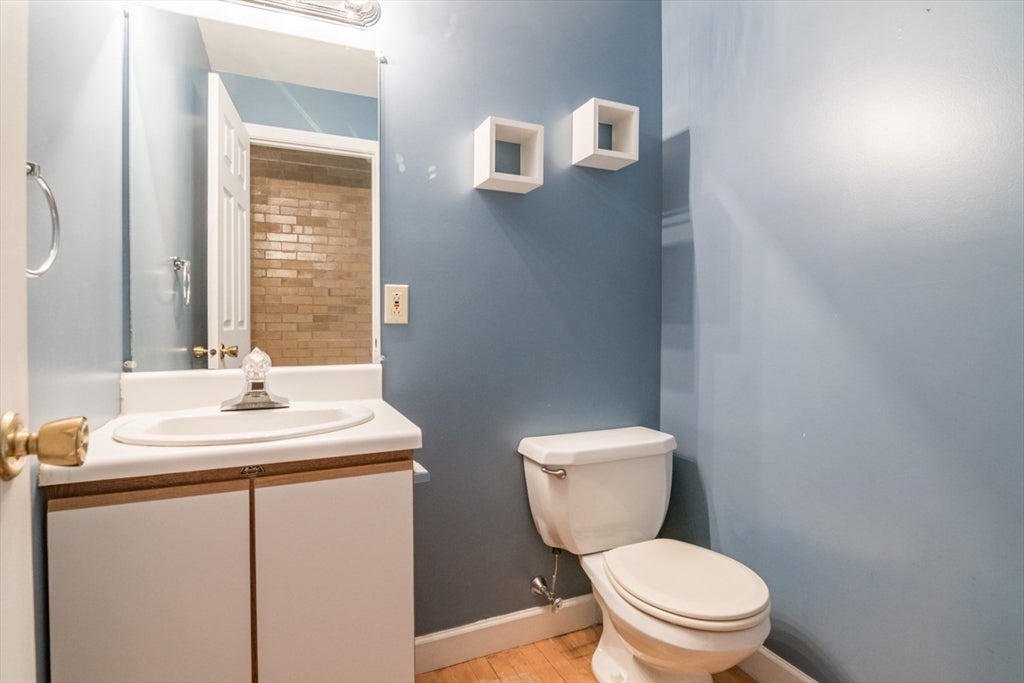 90 Mckinstry Ave #221, Chicopee, MA, 90 Mckinstry Ave #221, Chicopee, MA Photo #9