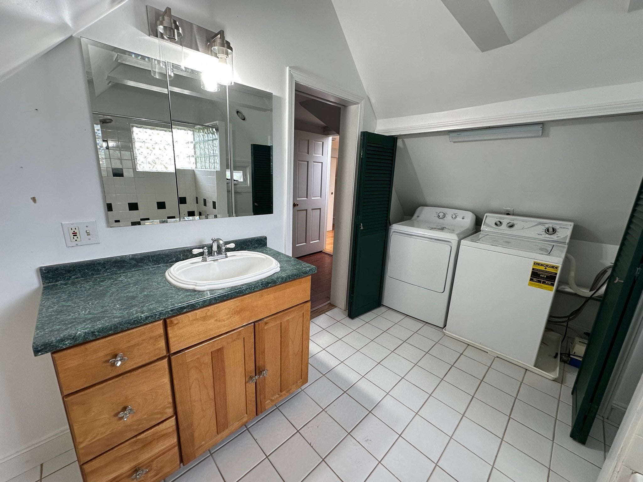 18 Maple Street #1, Watertown, MA Photo #5