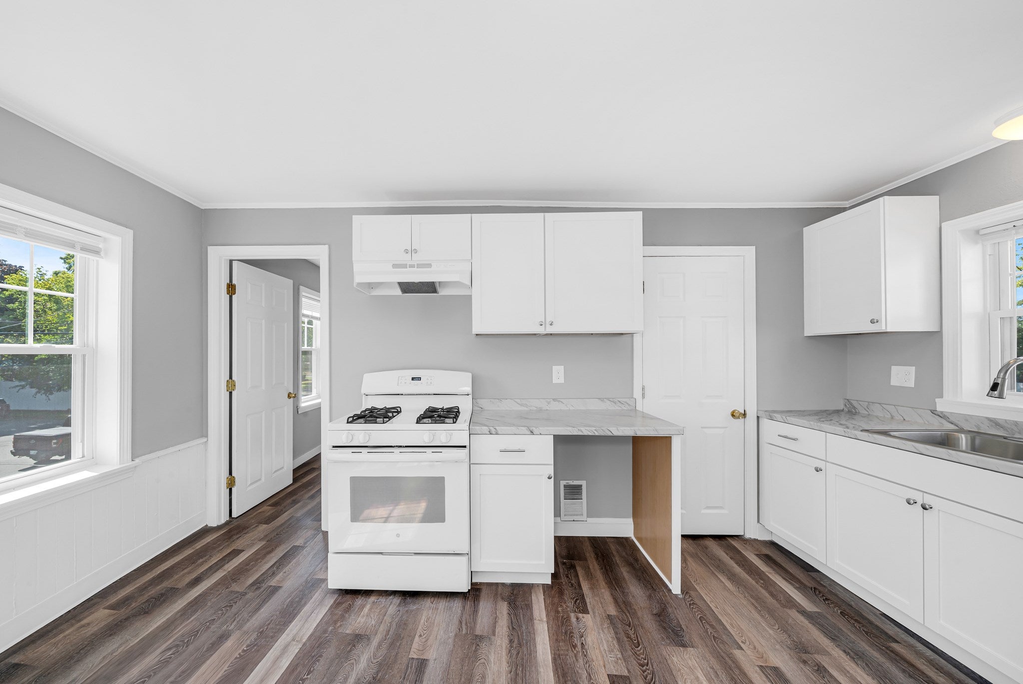 147 High St, Danvers, MA, 147 High St, Danvers, MA Photo #20