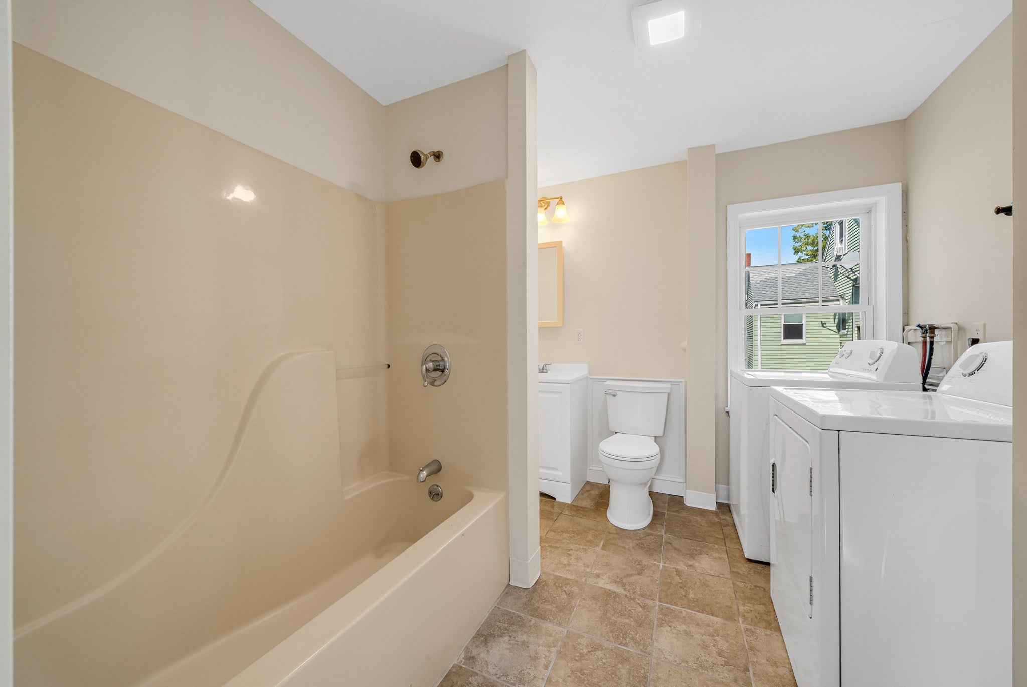 147 High St, Danvers, MA, 147 High St, Danvers, MA Photo #25