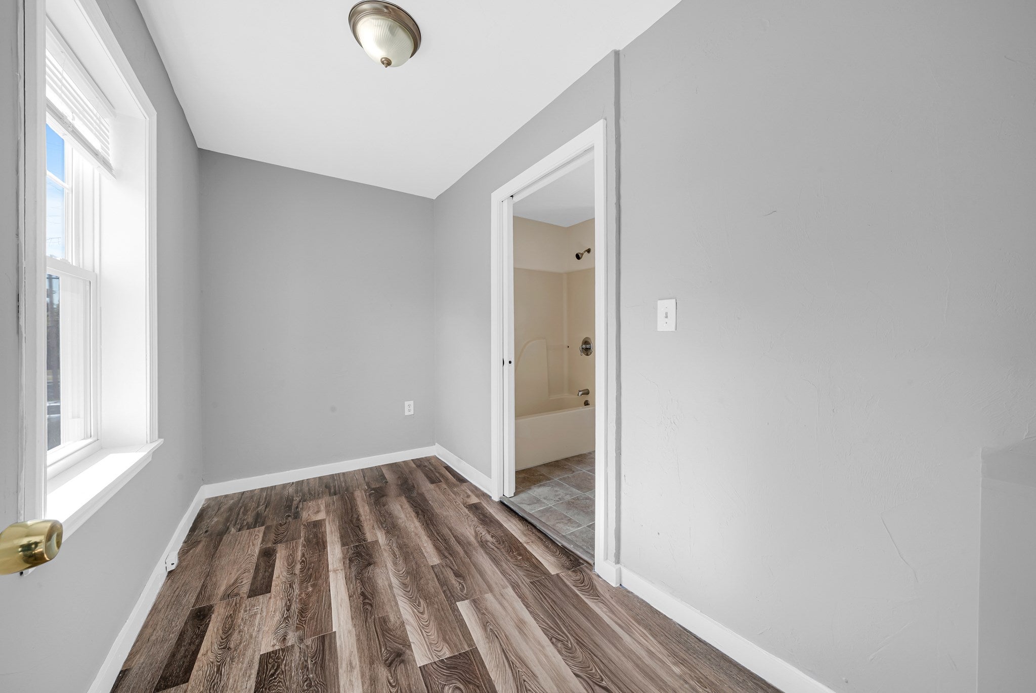 147 High St, Danvers, MA, 147 High St, Danvers, MA Photo #23